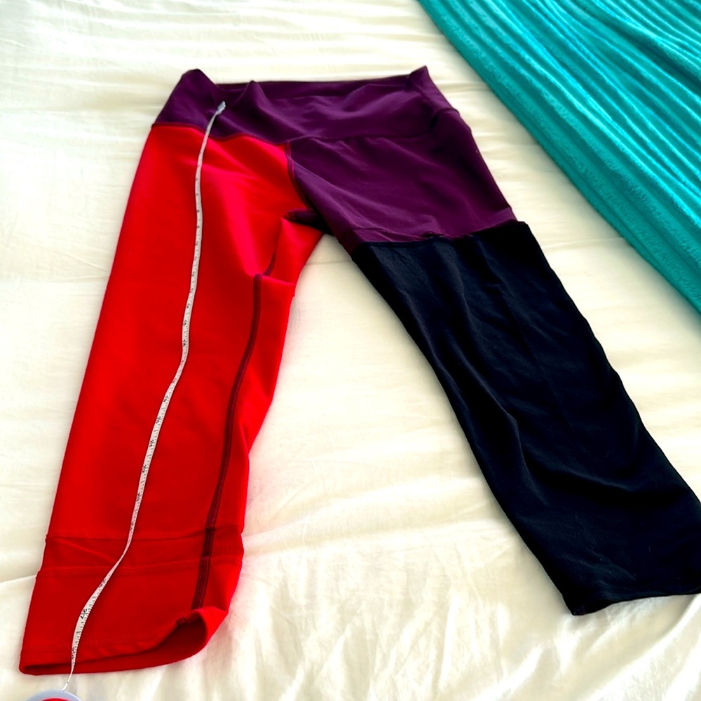 Alo tri color tights, mesh accents, size large